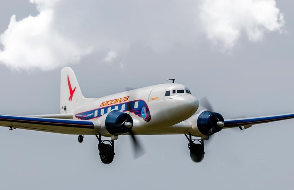 Dynam DC-3 Skybus V2 1470mm PNP-8067