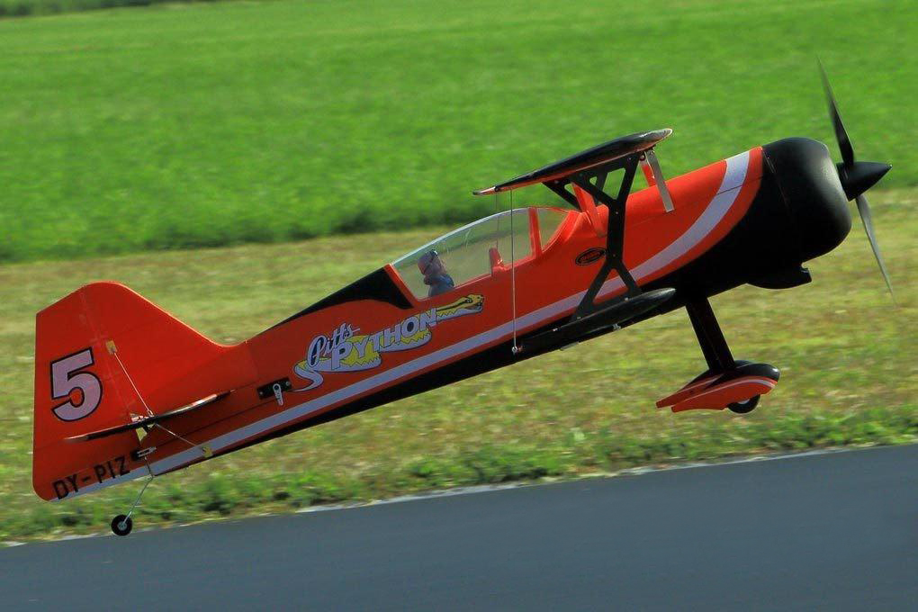 Dynam Pitts Python Model 12 1070mm PNP (Rojo)-7939