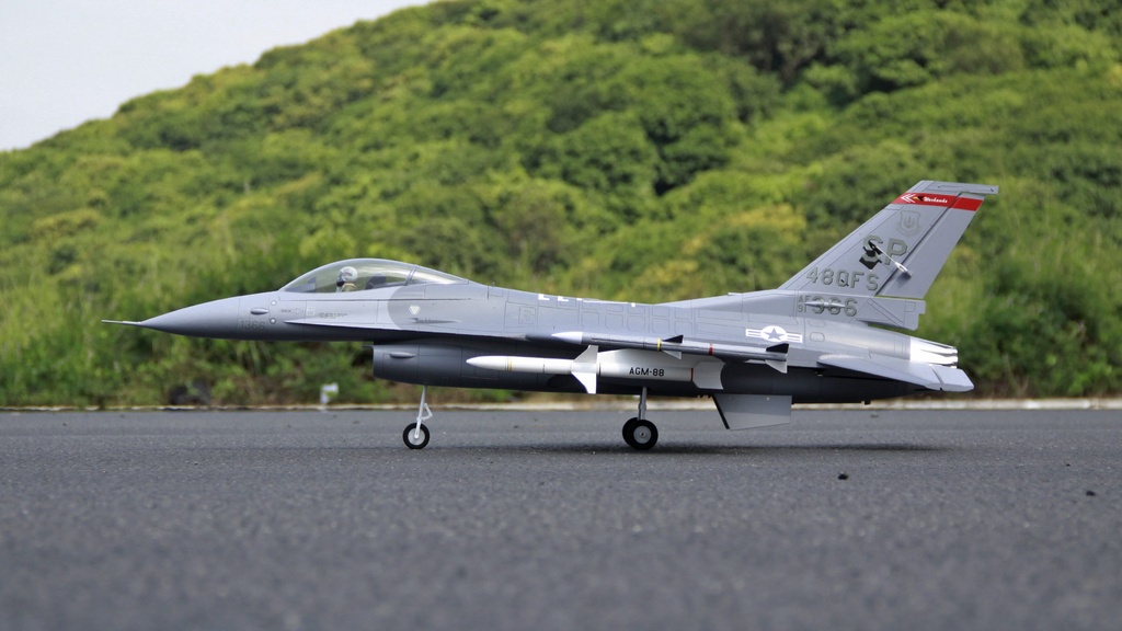 Freewing F-16C V2 70mm EDF PNP (Deluxe Edition)-8020