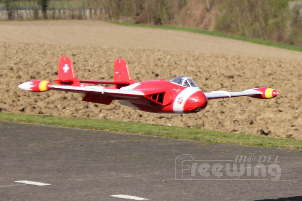 Freewing de Havilland DH-112 Venom V2 Swiss Rojo 90mm EDF PNP-7471