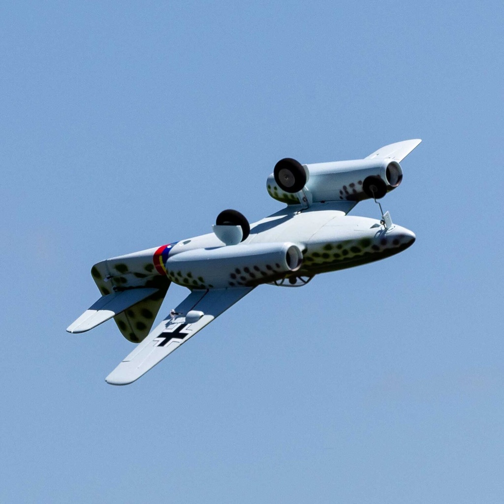 E-flite UMX Me 262 30mm EDF Jet BNF Basic cpm AS3X & SAFE Select 660mm