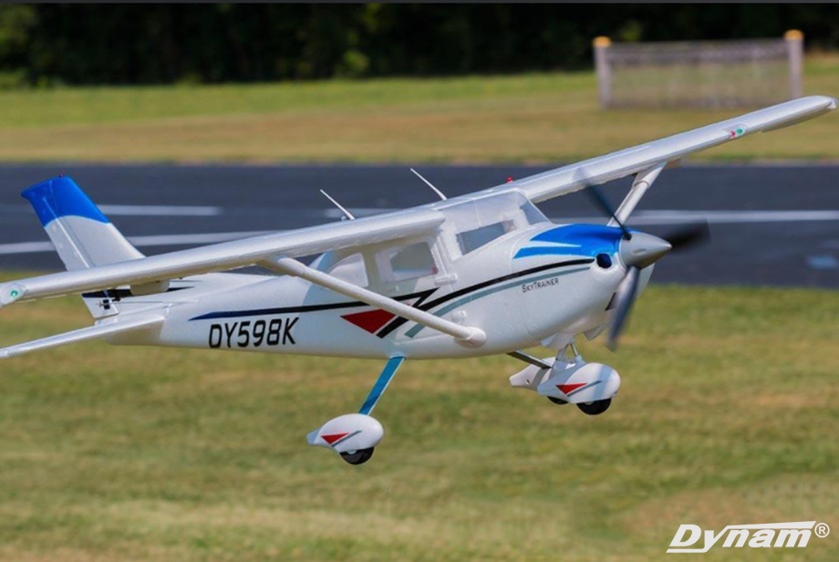 Dynam Cessna C-182 Sky Trainer V2 1280mm PNP