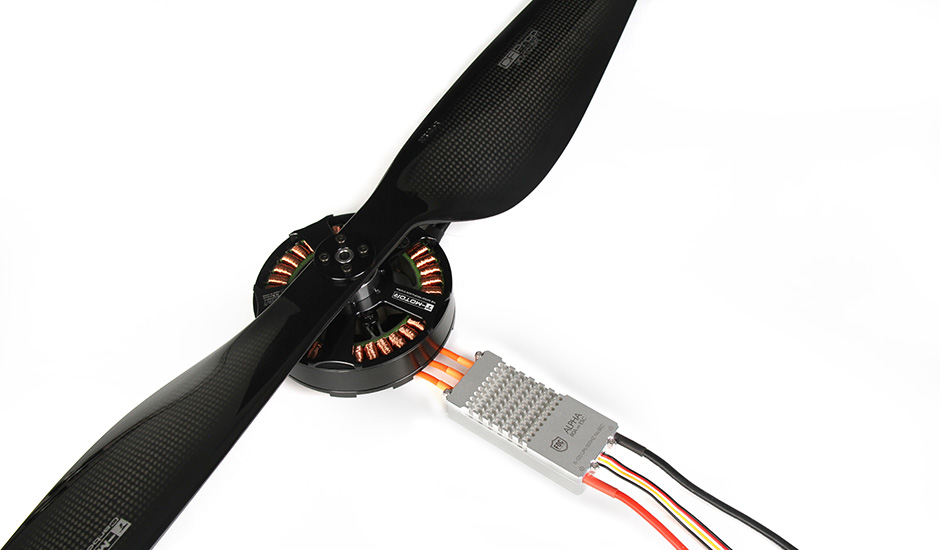 T-Motor Alpha Pack - U12 90KV + ALPHA 80A HV + 30x10.5