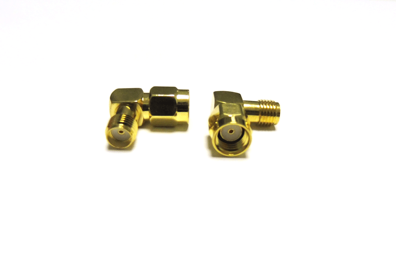 Conector 90º adaptador RP-SMA a SMA